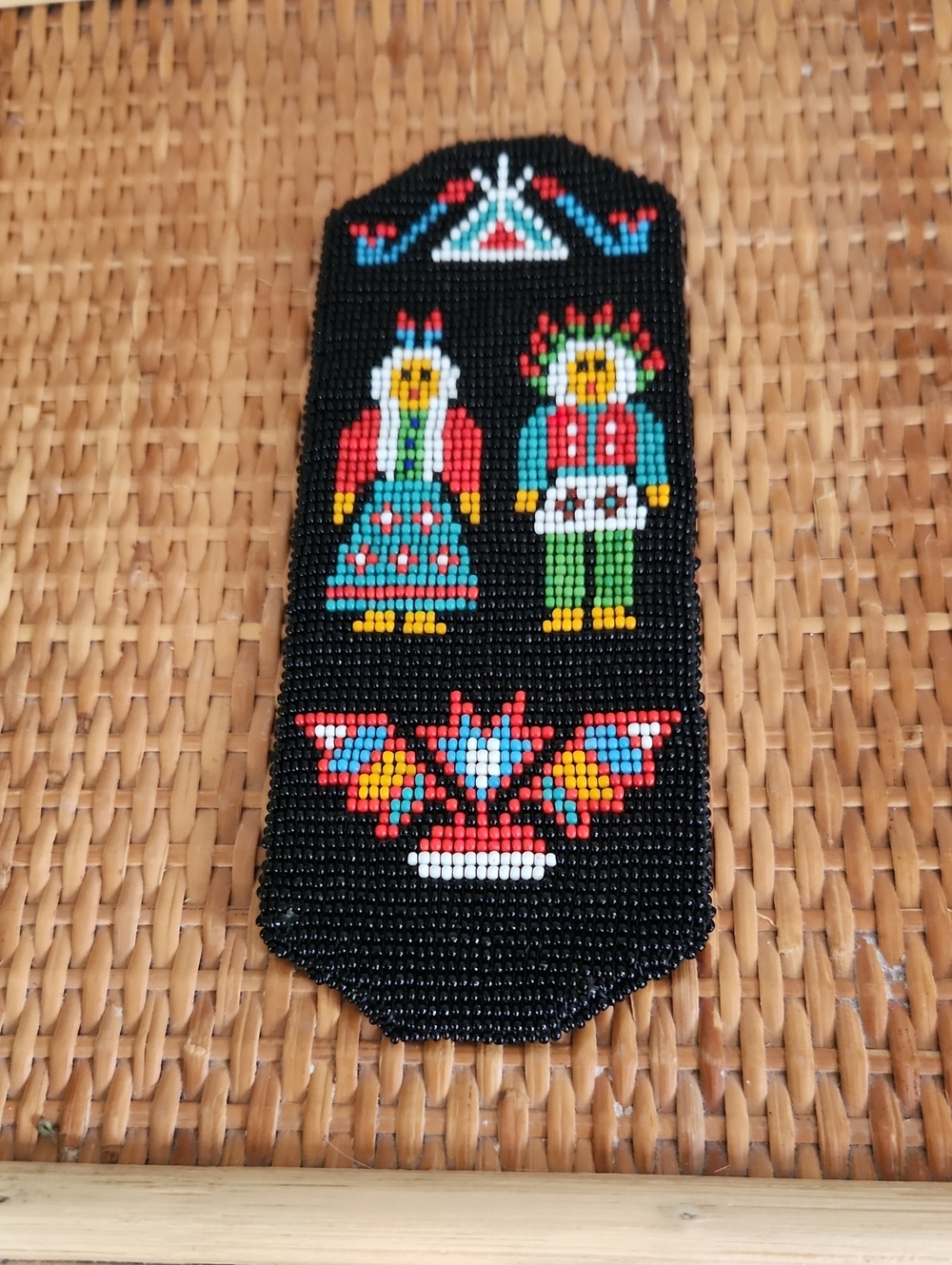Native American Beaded Eye Glass Case